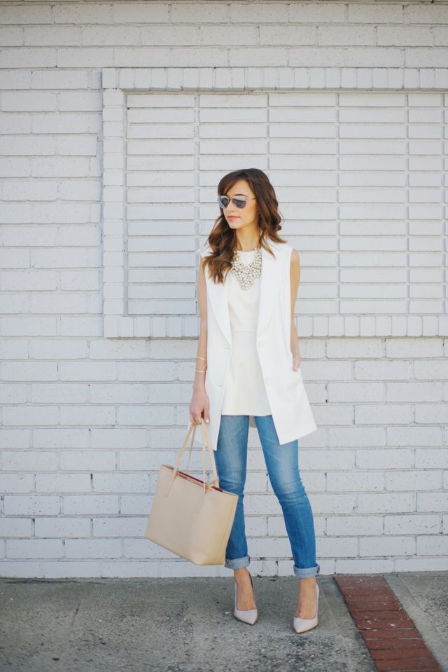 sleeveless blazer trend