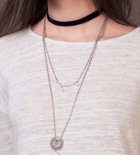 Choker_Stradivarius2