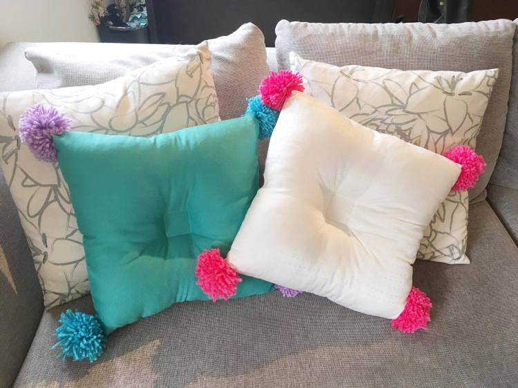 DIY_POMPOM_COJINES