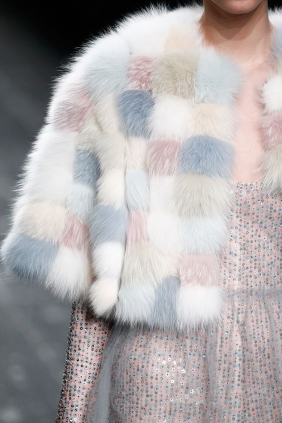 valentino_color_fur